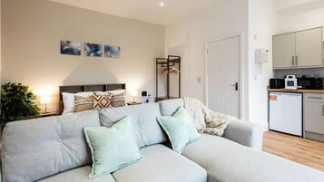 Family Room, Garden View | Living area | TV