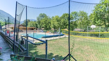 Sports court