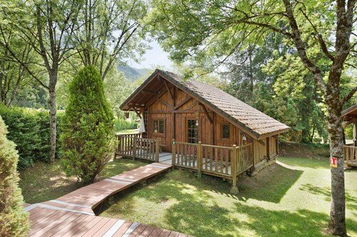 Apartment „Edelweiss“ mit Bergblick, WLAN und Klimaanlage