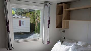 3 bedrooms