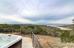 Outdoor spa tub - Eagles Nest View of Lake Buchanan - 2BR w Hot Tub & Gorgeous Views (Burnet)