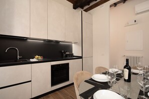 Fridge, oven, dishwasher, electric kettle - San Niccolò Atelier Grande (Firenze)