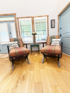 Interior - 360° Mountain Views! 
1 mile off 77, Pride’s Mountain Guest House and Farm Stay (Bastian)