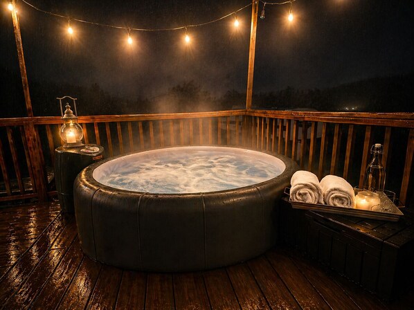 Outdoor spa tub