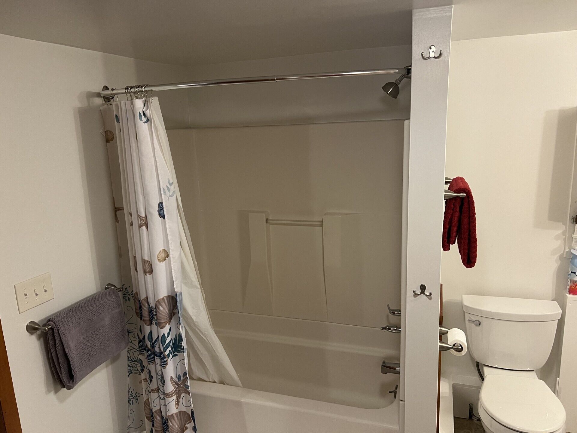 Hair dryer, towels, toilet paper