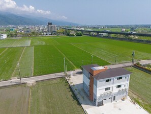 Exterior - 稻荷前民宿｜宜蘭礁溪田園包棟・寬敞舒適 (Yilan County)