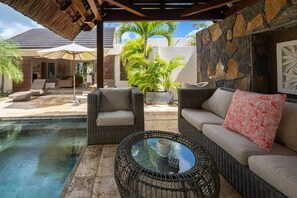 Terrace/patio - Villa "Jade et Mela", private pool in Grand Baie (Rivière du Rempart District)