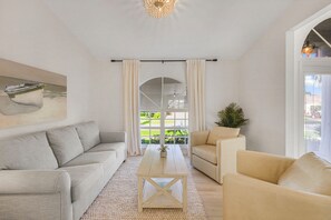 Smart TV - Waterfront Coastal Home | Pool, Spa & Walk To Food (Marco Island)