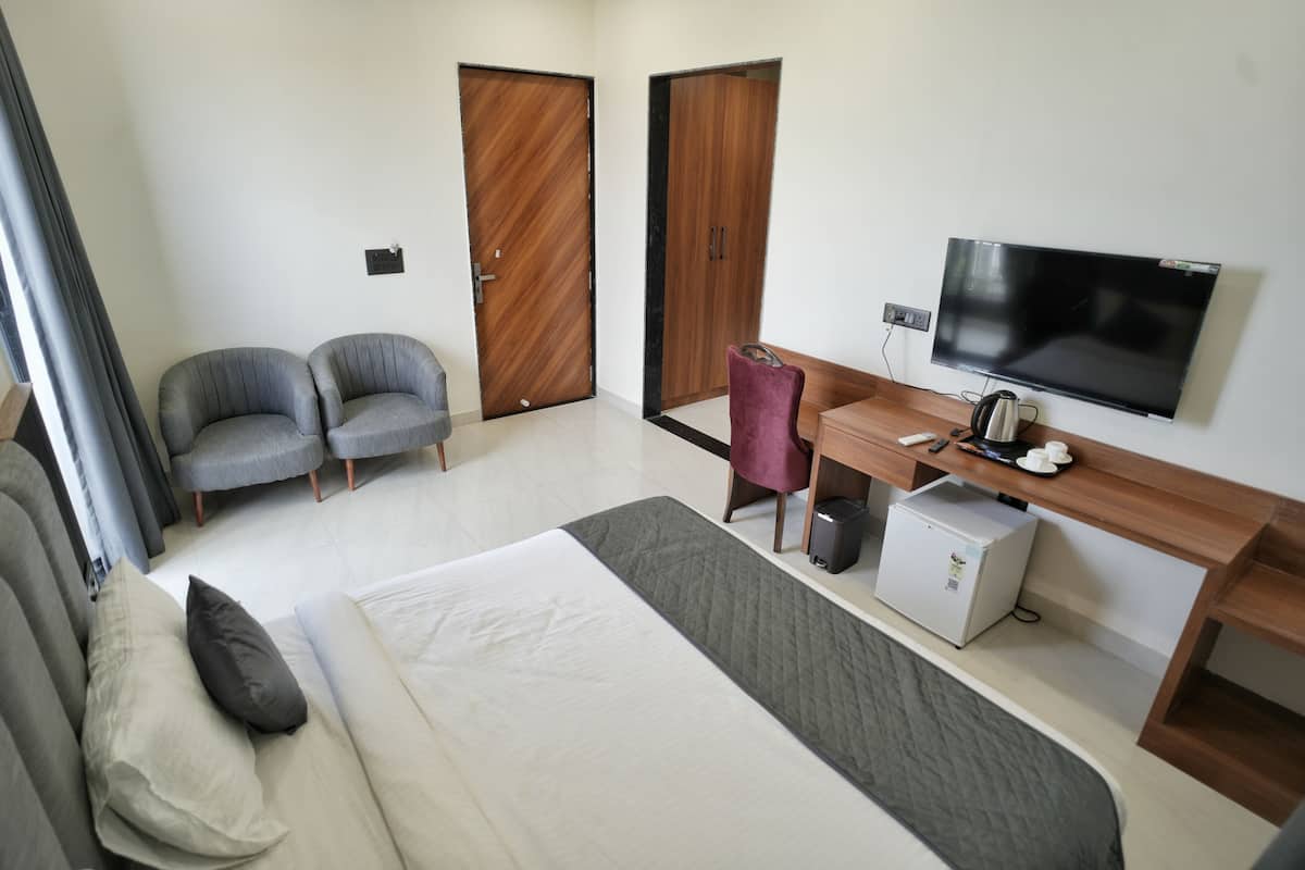 Phòng đôi Deluxe, ban công, quang cảnh núi