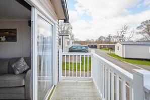 Terrace/patio - Host & Stay | Tommy's Lodge (Felton)