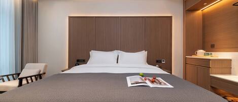 Habitación doble ejecutiva, vista al patio | Escritorio, cortinas blackout, wifi gratis y ropa de cama