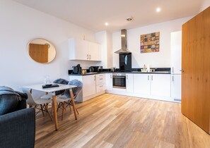Private kitchen - City Suites by Guestz (Chester)