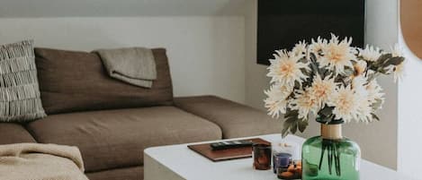 TV, stereo