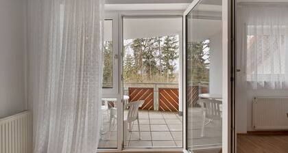 Apartment 31 with DreiWeltenCard and Balcony – Just 2 Minutes from Solemar