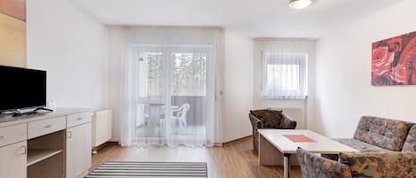 Fernseher, Kamin