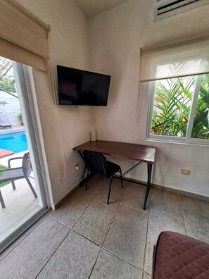 Interior - Cozy private kingbed bungalow in peaceful Cancún with AC, Waterfall, Pool & Jets (Cancún)