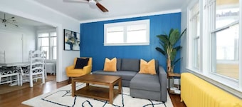 The Standish 1 /Stylish / King beds /Clean