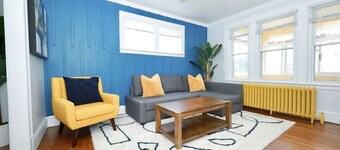 The Standish 1 /Stylish / King beds /Clean