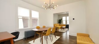 Top Floor /Stylish /King beds /Renovated