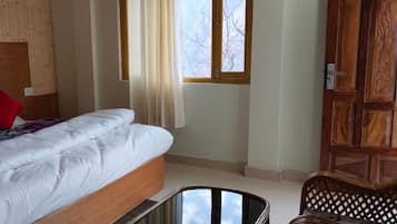 Deluxe Double Room, City View | View from room