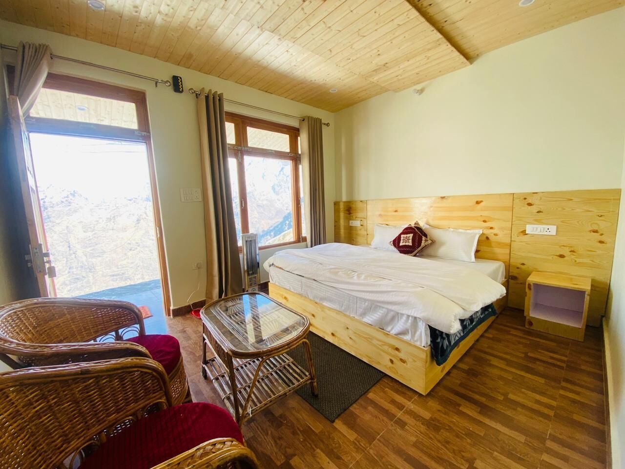 Kamar Double Desain, pemandangan kota