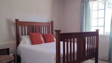 House, 3 Bedrooms, Accessible, Lake View | 3 bedrooms