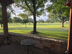 Property grounds - Golf, Pickleball and Tennis in a spacious 4 bedroom, 4 Bath home (Kerrville)