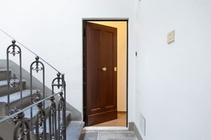 Interior - San Niccolò Design Retreat (Florence)