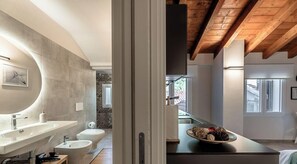 Bathroom - [Alta Via 4] Free Parking • Sea 20 min • A/C (Altare)