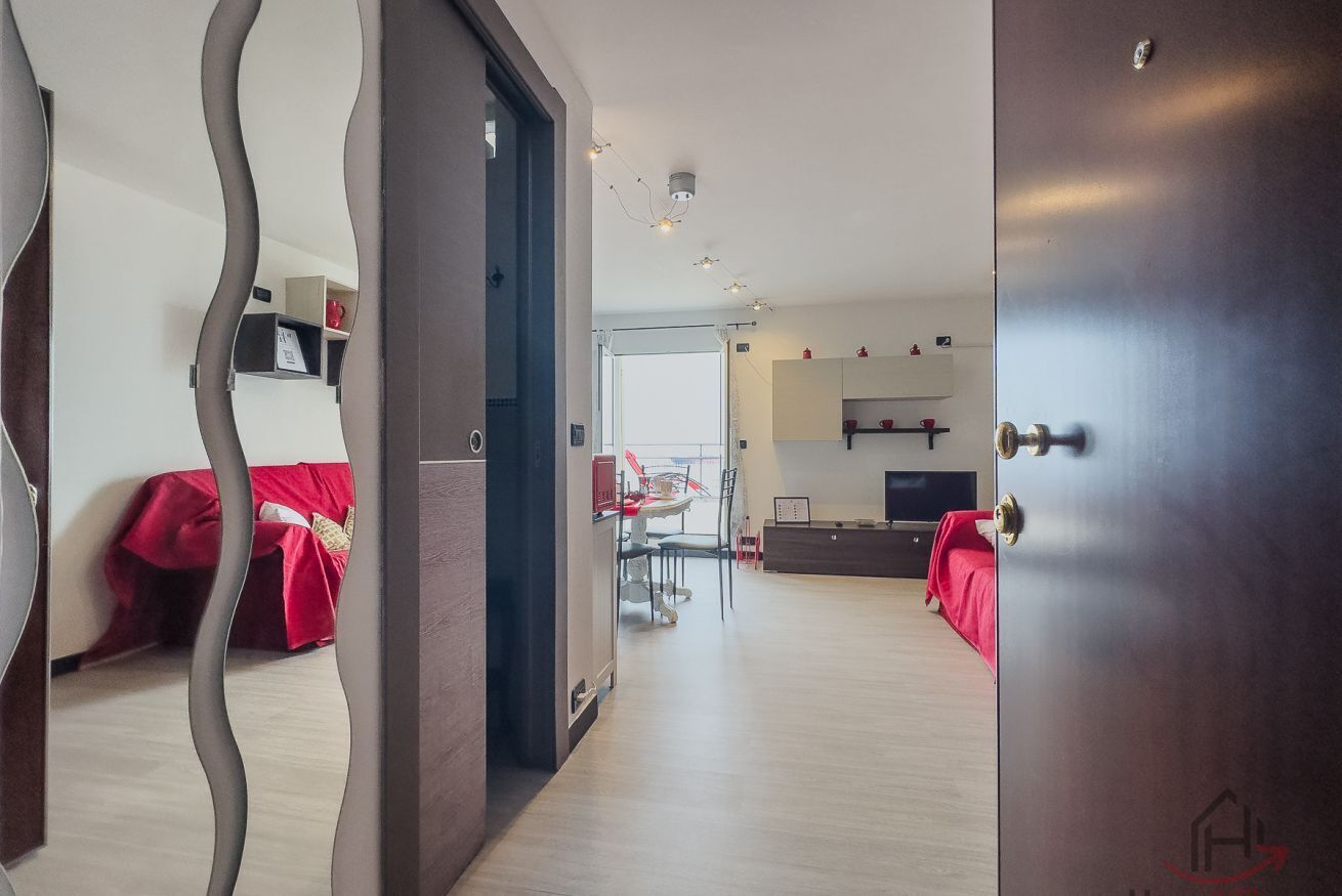 2 camere, ferro/asse da stiro