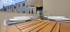 Outdoor dining - La Dolce Vita - Key to Villas (Valledoria)