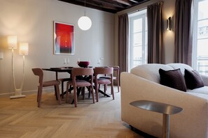 Apartamento Deluxe (Marais 2) | Zona de estar