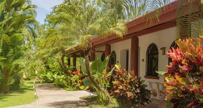 Private Suite 102 Walking Distance to the Beach