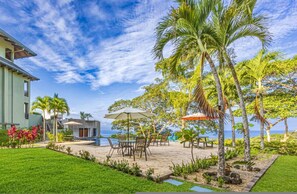 House | 2 bedrooms - Condo With Stunning Beach and Wildlife Views (Bahía Ballena)