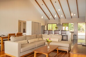 House, Smoking | 3 bedrooms - Villa Las Brisas Breezy Ocean View Private Pool (Barú)