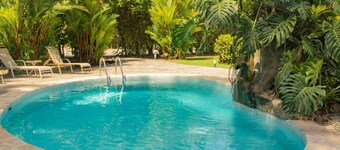 Amazing Suite 103 Walking Distance to the Beach