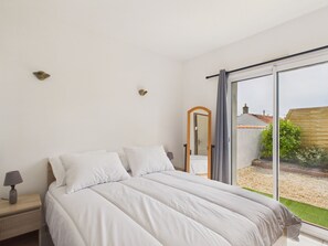 1 bedroom, iron/ironing board, free WiFi - Pleasant house with terrace 500 m from the sea - 4p (Saint-Hilaire-de-Riez)
