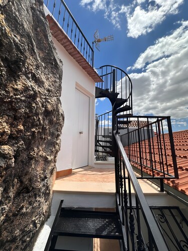 Apartment 'Casa Manuela' with Mountain Views, Wi-Fi and Air Conditioning