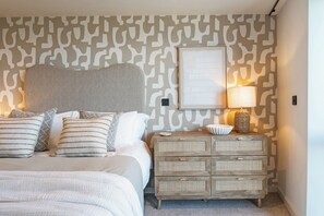 2 bedrooms, individually decorated, individually furnished, free WiFi - Hidden 17- Lookout Terrace Hot Tub (St Ives)