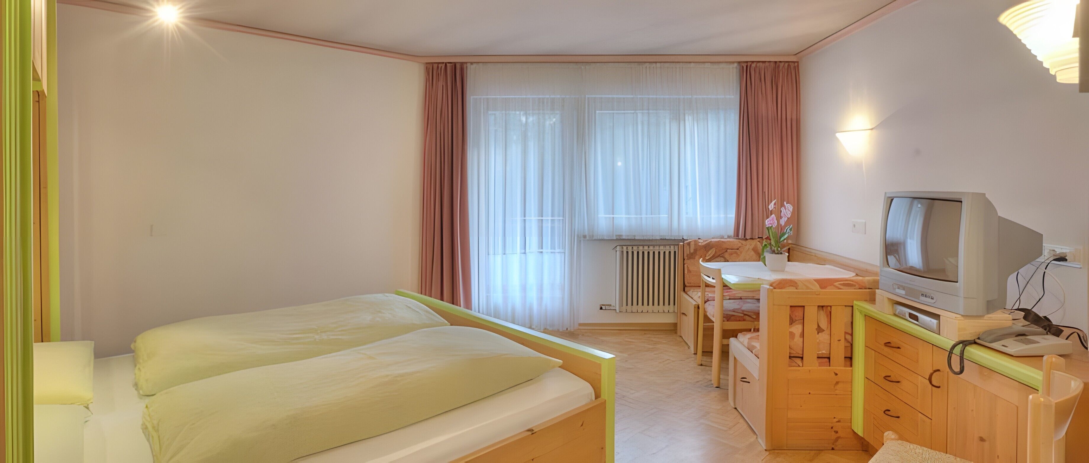 1 Schlafzimmer, WLAN, Bettwäsche