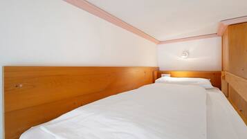 2 habitaciones, wifi y ropa de cama