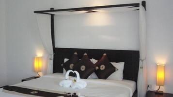1 bedroom, WiFi, bed sheets