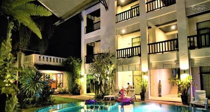 Phuket Monaburi Boutique Hotel- Deluxe Room 2