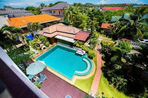 Pool - Phuket Monaburi Boutique Hotel - Standard Twin Room with Garden View 2 (Tambon Rawai)