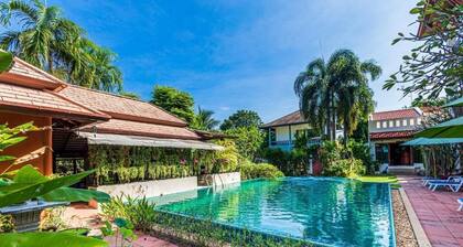 Phuket Monaburi Boutique Hotel - Standard Twin Room with Garden View 2