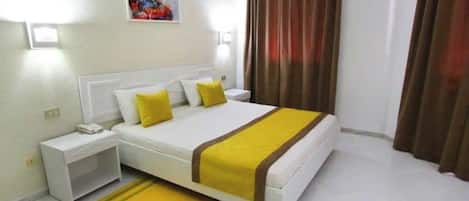 Basic Quadruple Room | Free WiFi