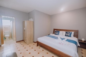 Room - Phuket Monaburi Boutique Hotel - Standard Family Room (Tambon Rawai)