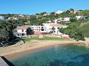 Unclassified image, 4 of 35, button - Baia Bianca by Interhome (Palau)
