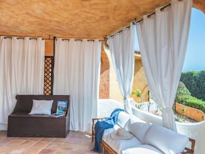 Unclassified image, 3 of 35, button - Baia Bianca by Interhome (Palau)