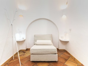 Unclassified image, 2 of 35, button - Baia Bianca by Interhome (Palau)
